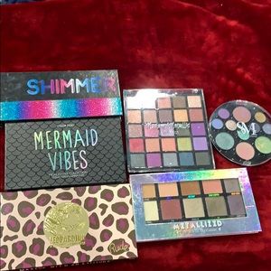 Eyeshadow and Highlighter Palette Bundle